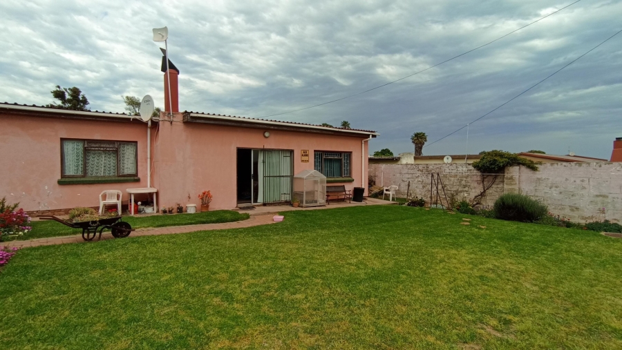 3 Bedroom Property for Sale in Vredenburg Western Cape